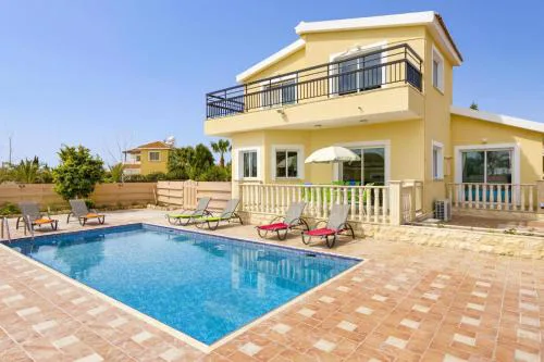 Villa Philios by Villa Plus