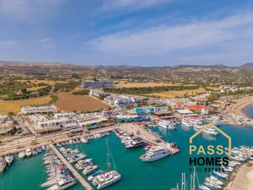 Aphrodite Apartment