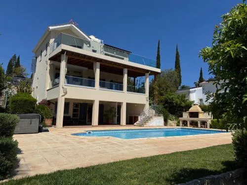 Beach Villa Elena