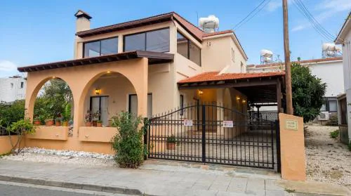 Livia - Eleni Villa