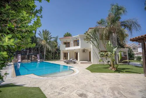 Blue Pearl Villa - 6 Bedroom