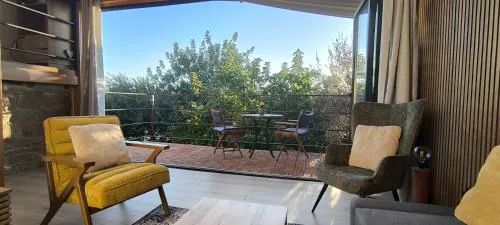 The Zephyr House -2-