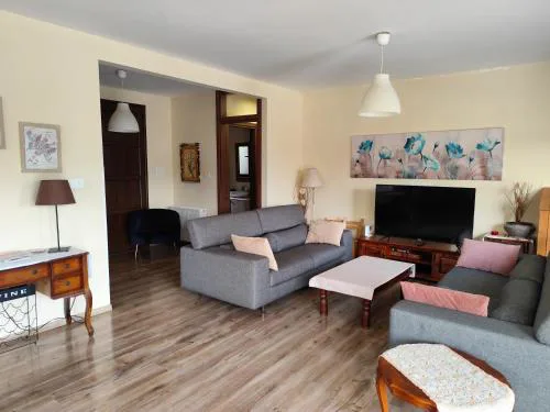 Roses Villa