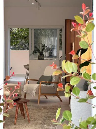 Lemon Tree New 3 bedroom home -BBQ-Office