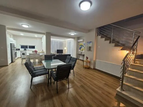 3 bedroom villa