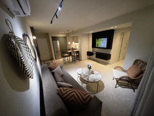 Ficus Suite 001