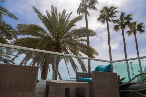 Nautica Luxe Beachfront