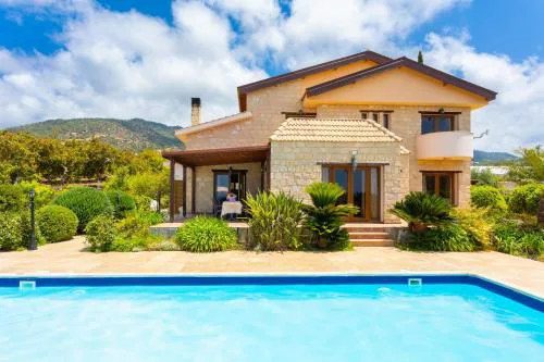 Villa Erato
