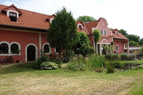 Country House with four apartments