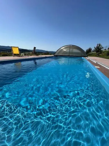 Villa- view pool bbq playground & fire pit