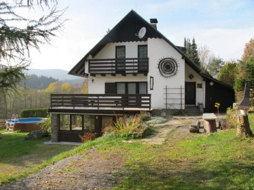 Holiday home in Cachrov - Böhmerwald 35500