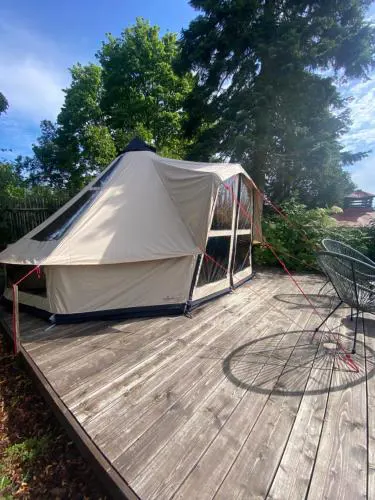 Hvězdný glamping