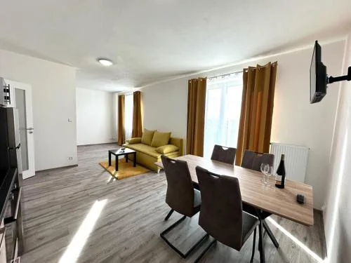 Sky Apartments 505