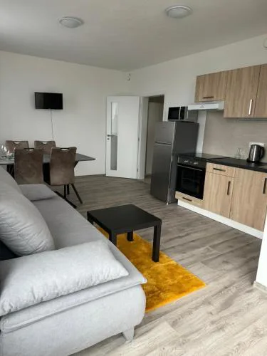 Sky Apartments 506