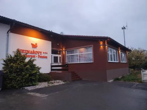 NEZNAŠOVY*** Restaurant-Penzion