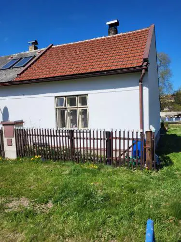 Domek U hřiště