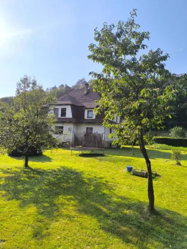 Apartmán v rodinném domě