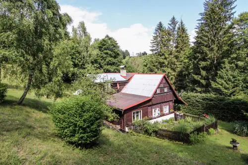 Chaloupka v Českém Ráji