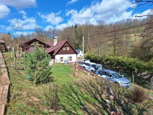 Pyšná chaloupka v Podkrkonoší