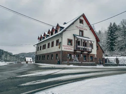 Chata Trojkámen