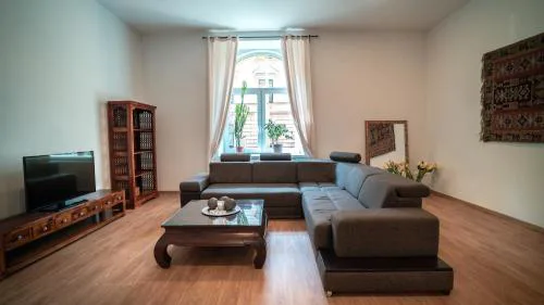Peony Apartment