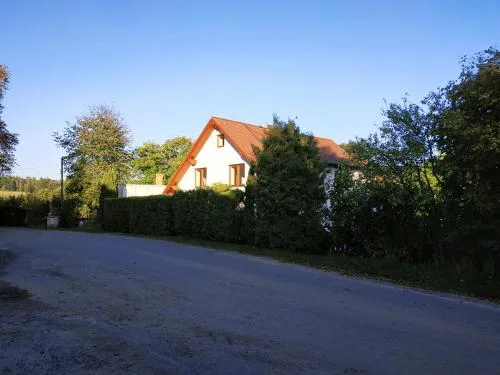 Ubytování Nad rybníkem Nová Říše - apartmán Západ