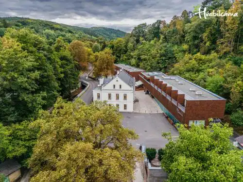 Restaurace a Pension Hřebíkárna