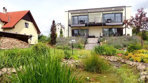 Apartments A + L