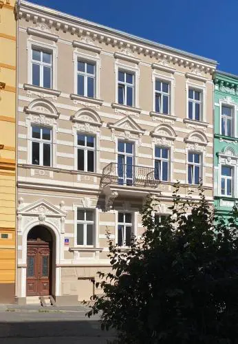 Zeyer Apartments