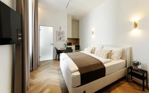 7nights Premium