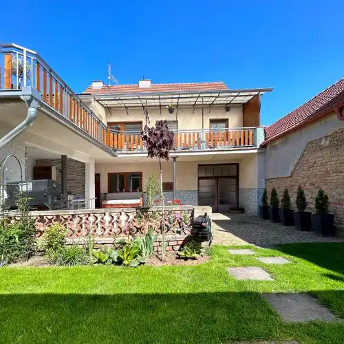 Čejkovský dvorek
