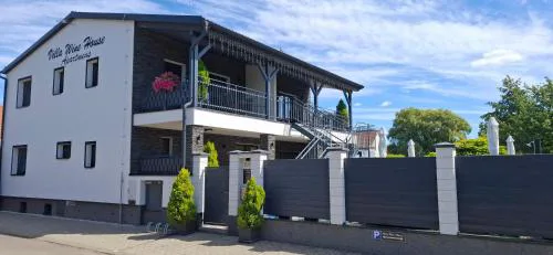 Villa Wine House