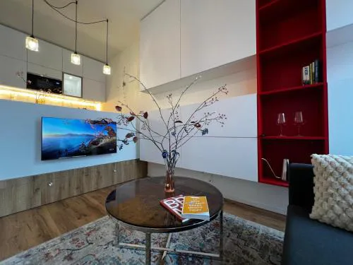 TUGENDHAT Boutique Suite