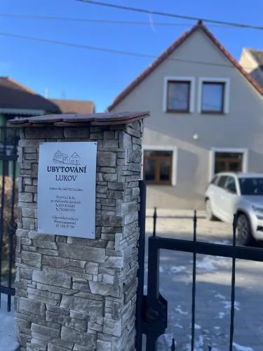 Apartmány Lukovské domečky