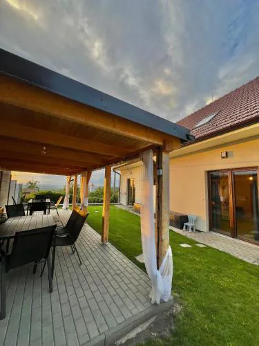 Ubytování Pálava Perná
