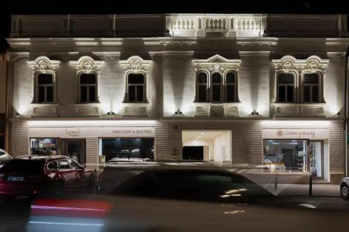 Maison Kounic Palace Suites