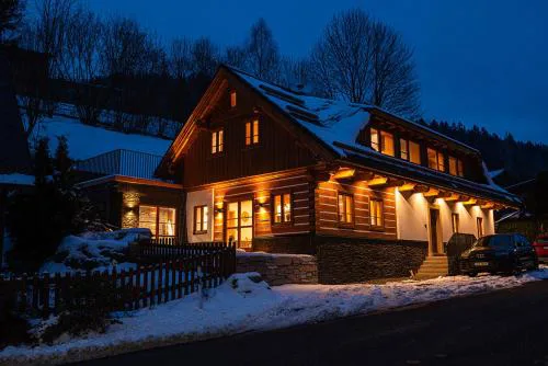Ski chalet Horní Maršov by AlkaTravel