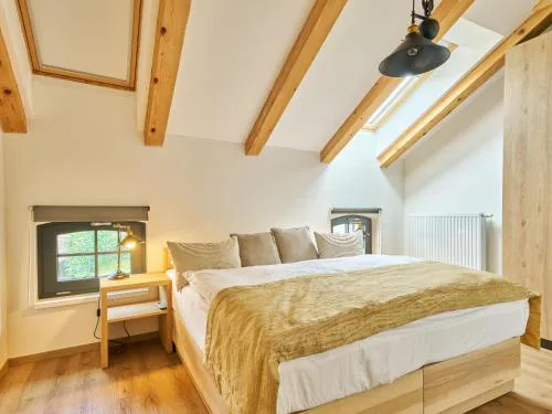 Apartment Luxury Mountain Attic with AC & Netflix by Interhome