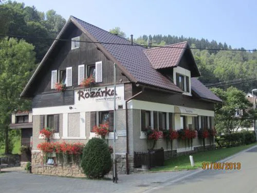 Holiday Home mit solarbeheiztem Außenpool und Sauna by Interhome