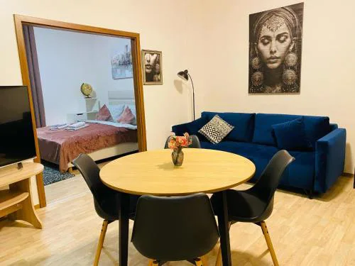 Moderní apartmán u Velkého náměstí 1, Wi-Fi zdarma, koupelna s vanou