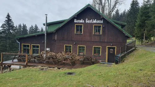 Bouda Šestidomí