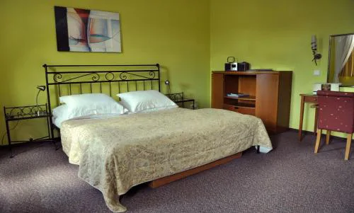 FESTIVAL Apartments