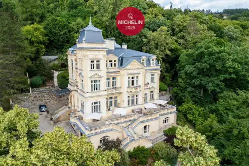 Villa Julius a Emma - Luxury Boutique Retreat