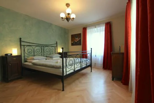 1 Bed Flat - Sleeps 2 - Wifi