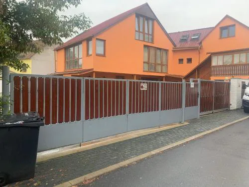 3 Apartments in 1 location