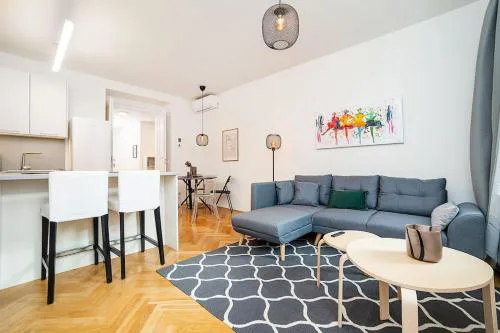 Amazing two-bedroom with Terrace