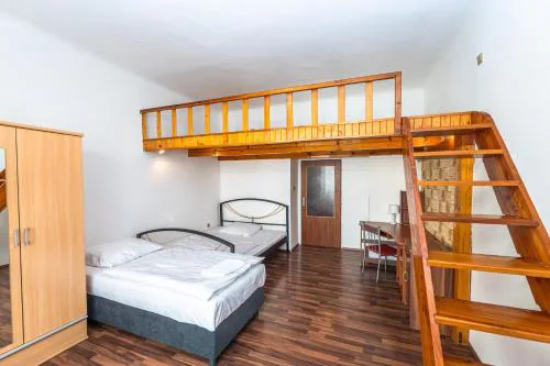 Apartment Charkovska 18
