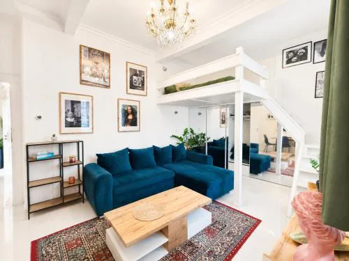 Apartment in Malá Strana-Steps from Charles Bridge