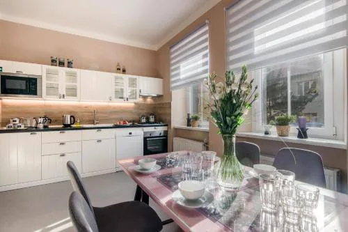 APT with sunny garden Prague by Michal&Friends