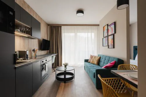 Avenue Apartments